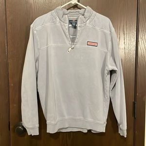 Vineyard Vines - Martha's Vinyeard Sweatshirt 🍇 Size Medium